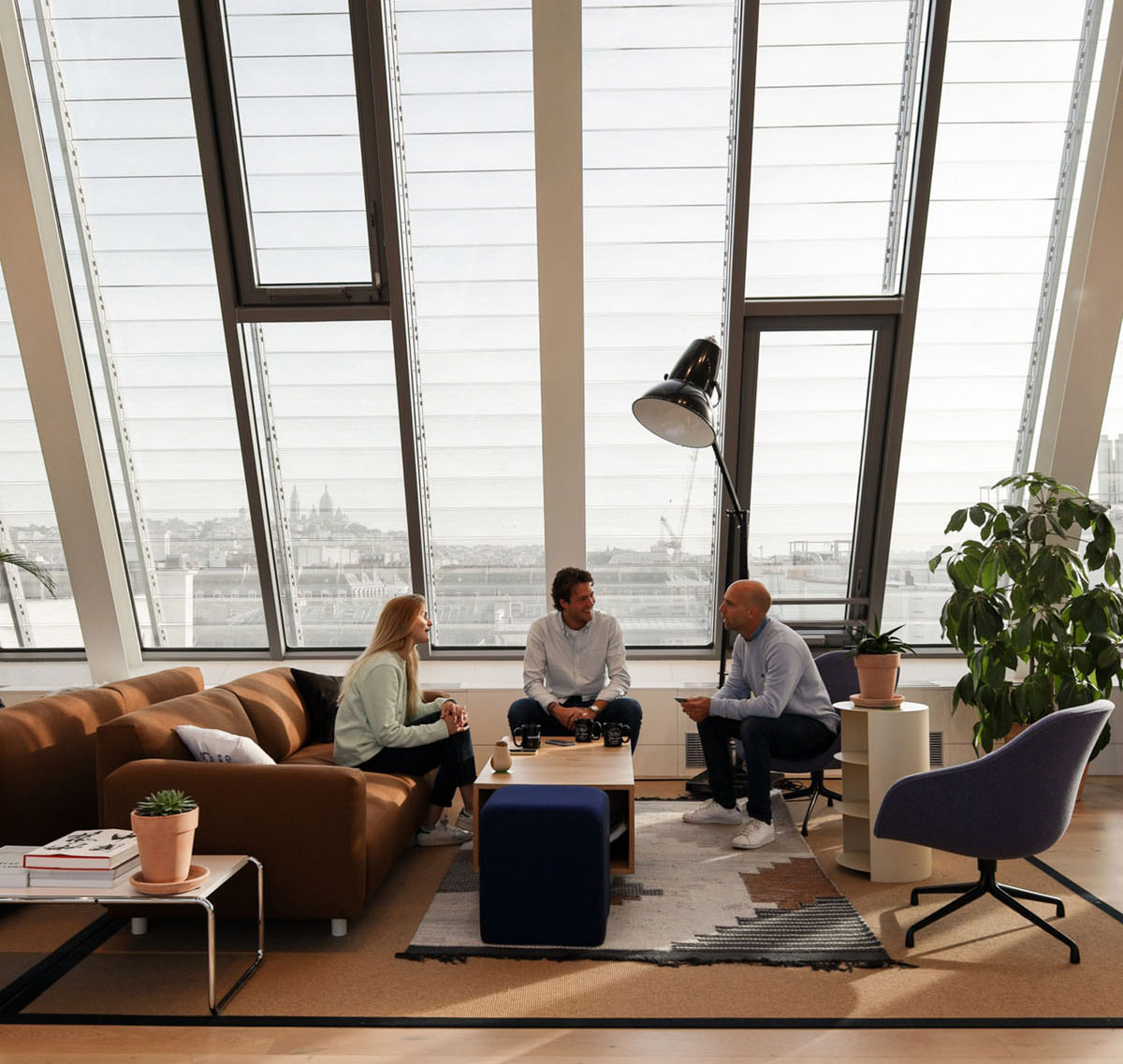 ubiq-2Hq0WvL2Yc4-unsplash2